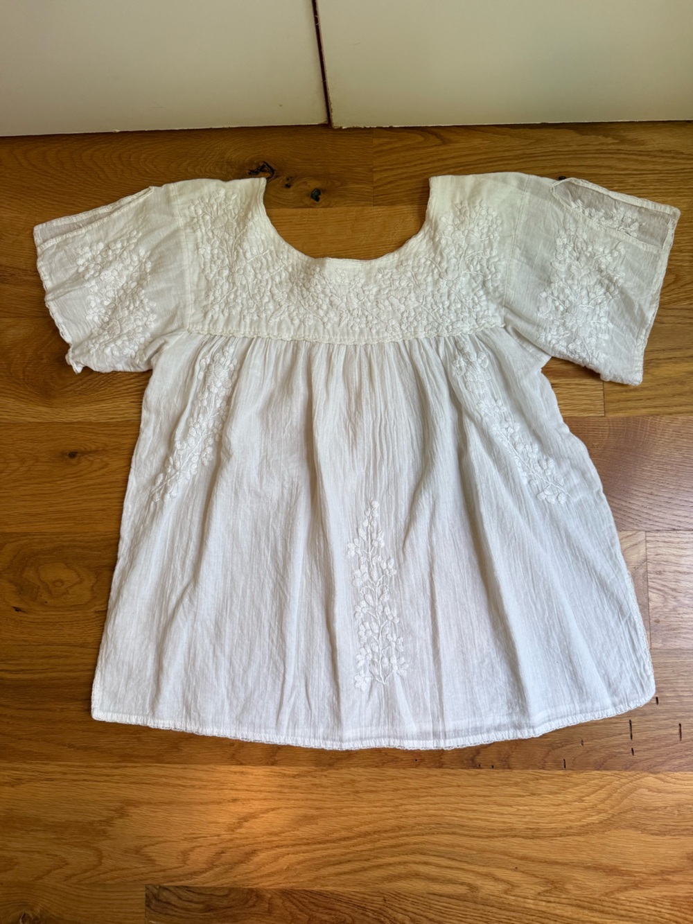 White Embroidered Cotton Tunic Top - Women